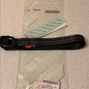 NWT Off-White Mini-Industrial Belt